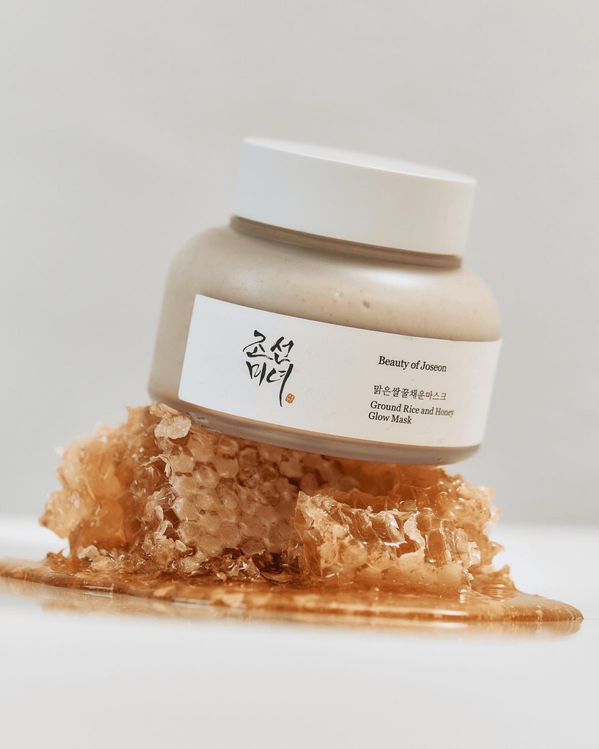 Textura da Beauty of Joseon Ground Rice And Honey Glow Mask