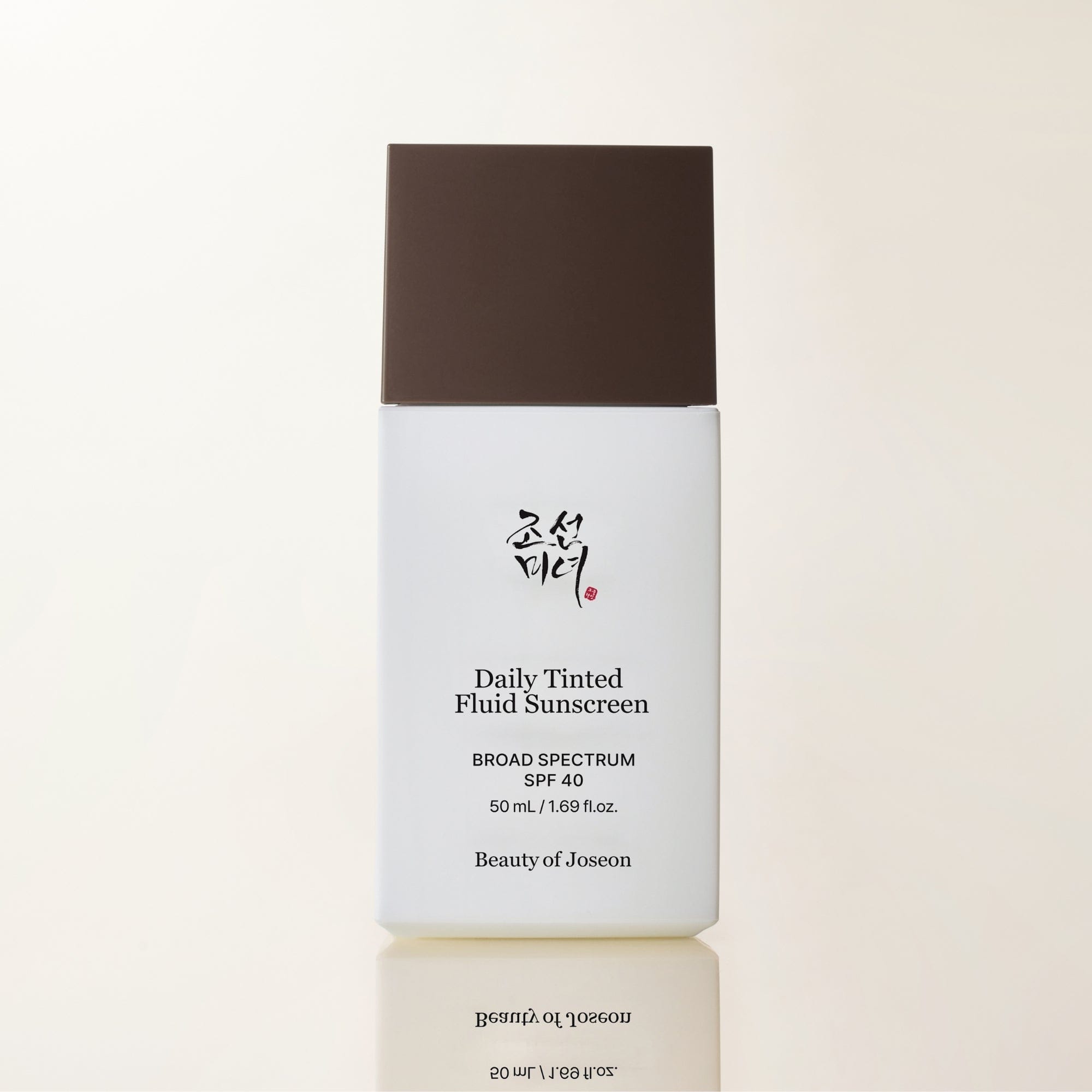 Daily Tinted Fluid Sunscreen DP320