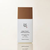 Daily Tinted Fluid Sunscreen MN230