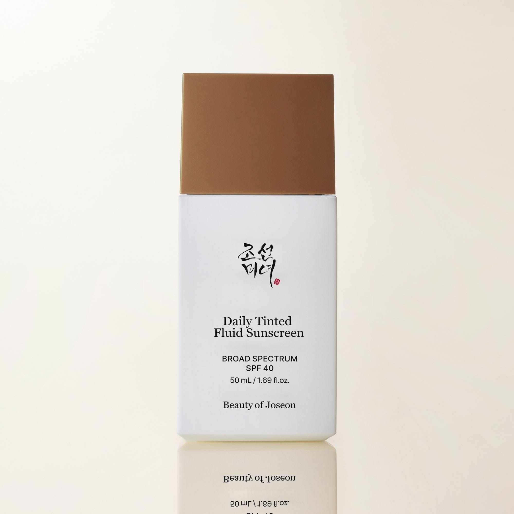 Daily Tinted Fluid Sunscreen MN230
