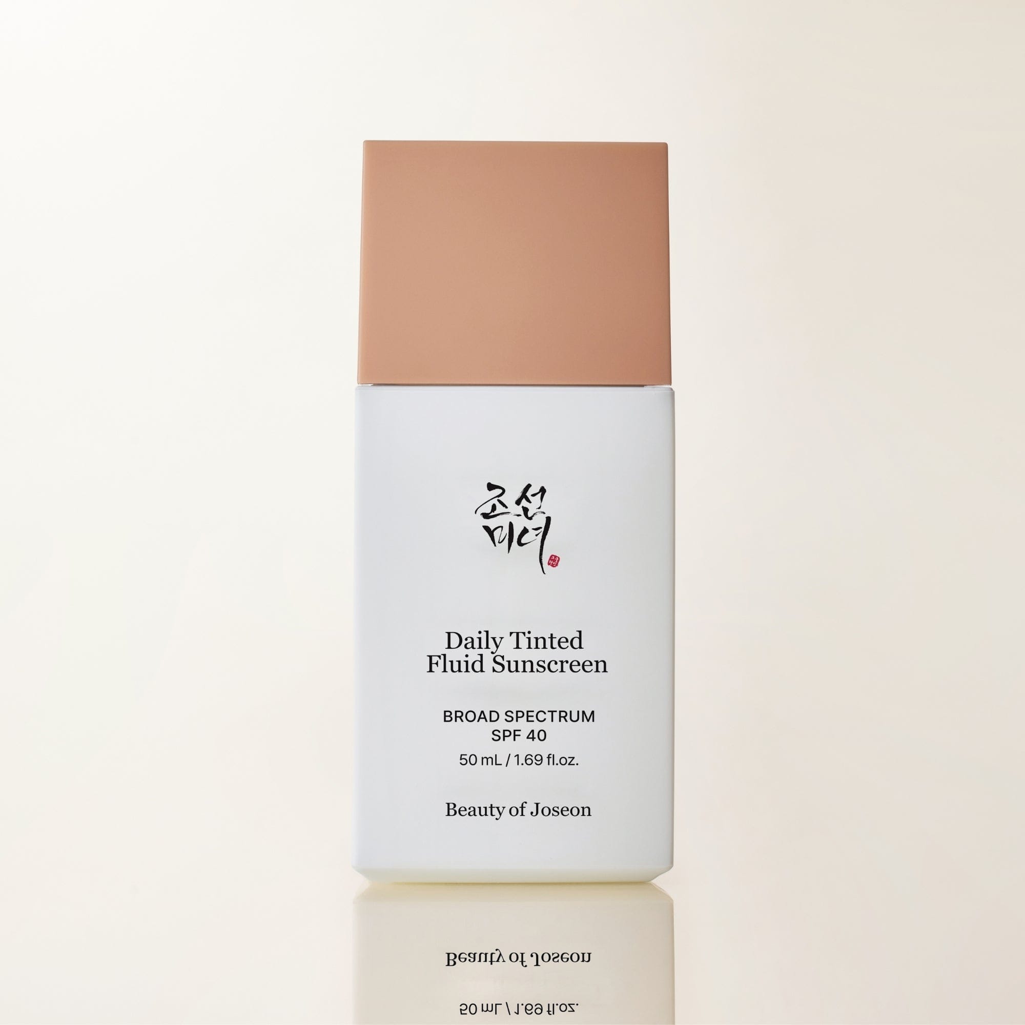 Daily Tinted Fluid Sunscreen MY210