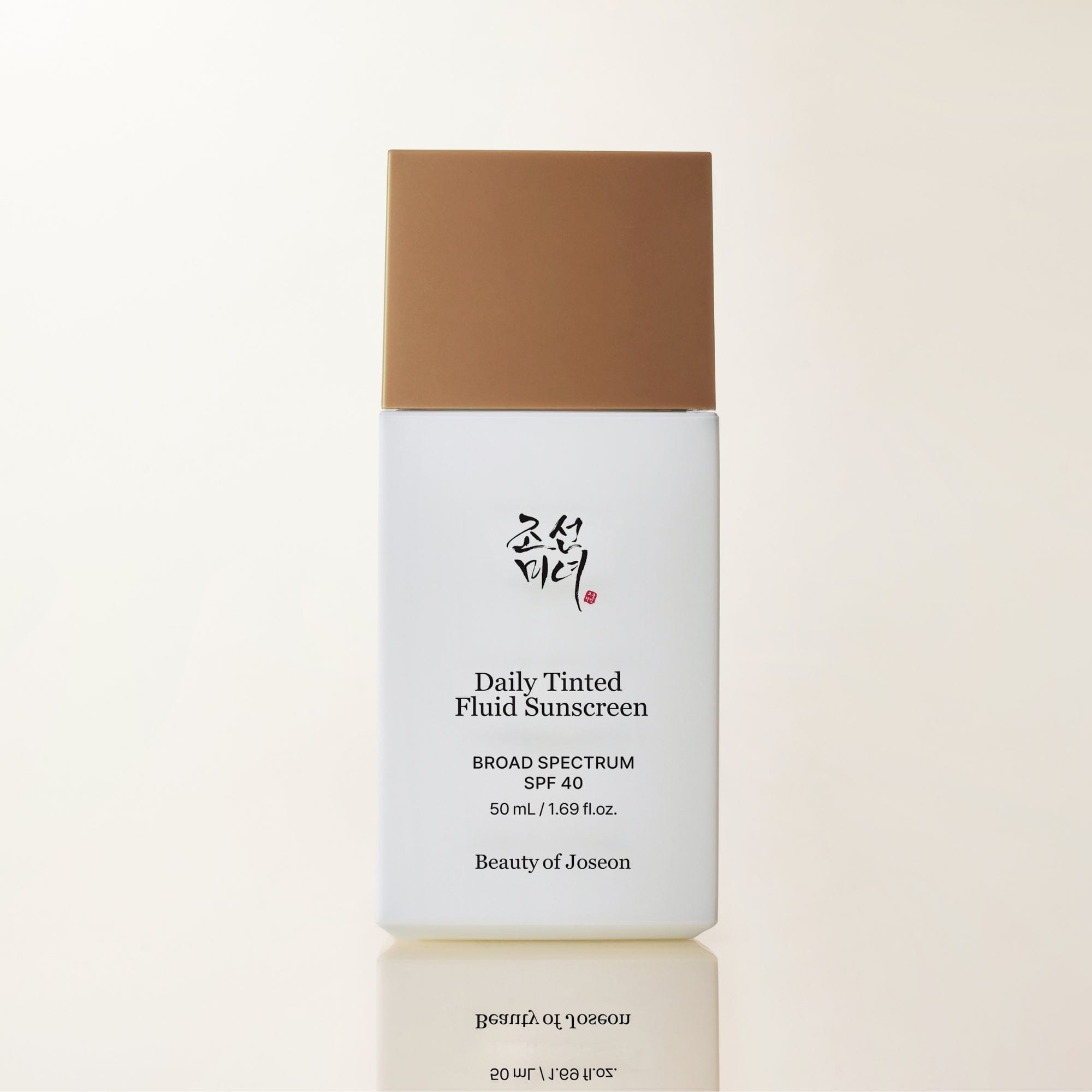 Daily Tinted Fluid Sunscreen MY220