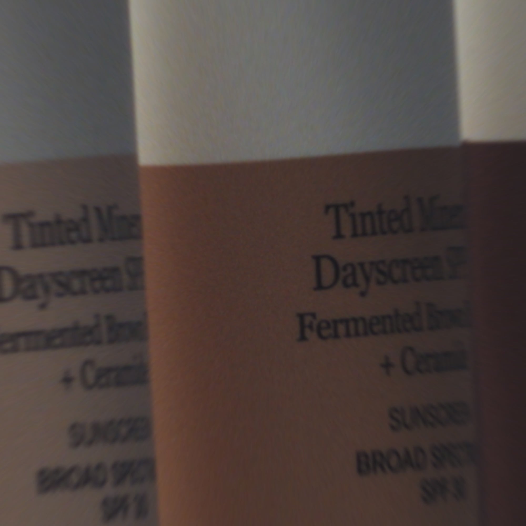 TINTED MINERAL DAYSCREEN VIDEO